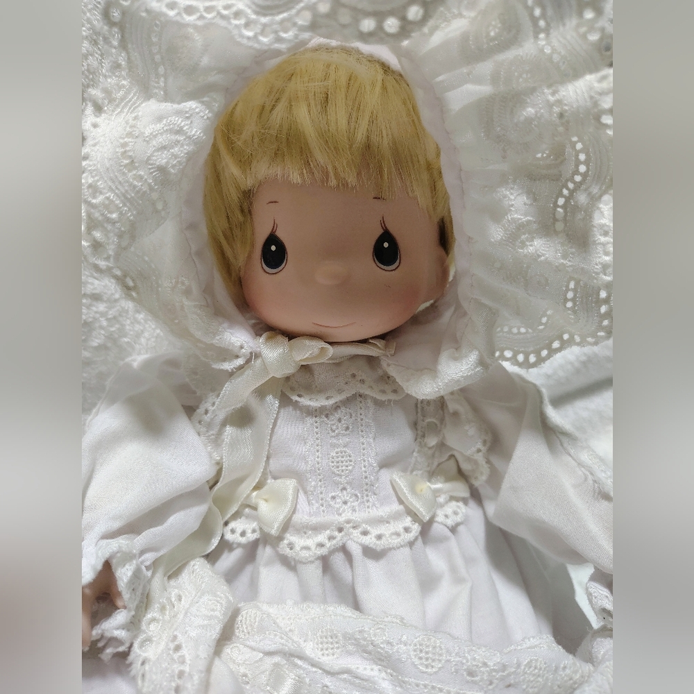 Vintage-Style Anna Christening Doll Colección Hamilton
